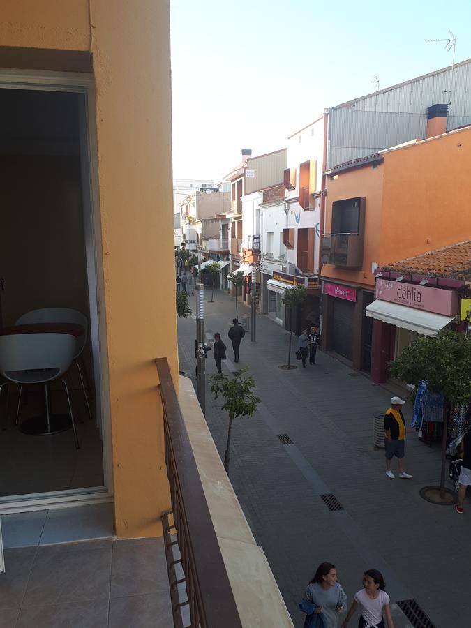 Hostal Margarita Pineda De Mar Exterior foto